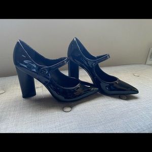 Brandnew Gianni Bini Patent Leather Mary Jane pump
